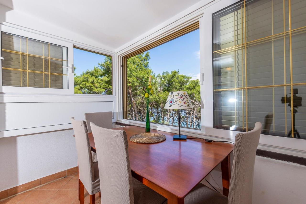 Janus Apartments 耶尔萨 外观 照片