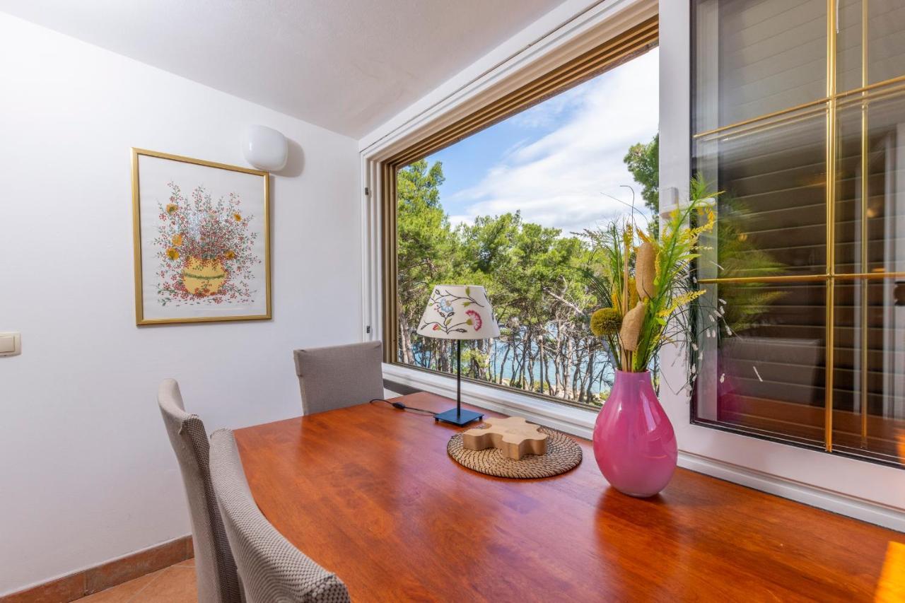 Janus Apartments 耶尔萨 外观 照片