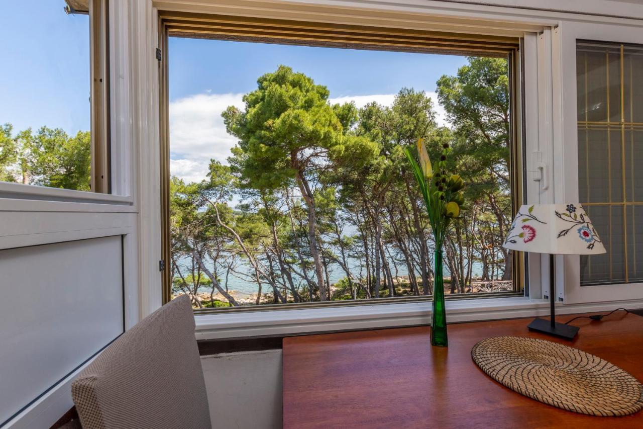 Janus Apartments 耶尔萨 外观 照片