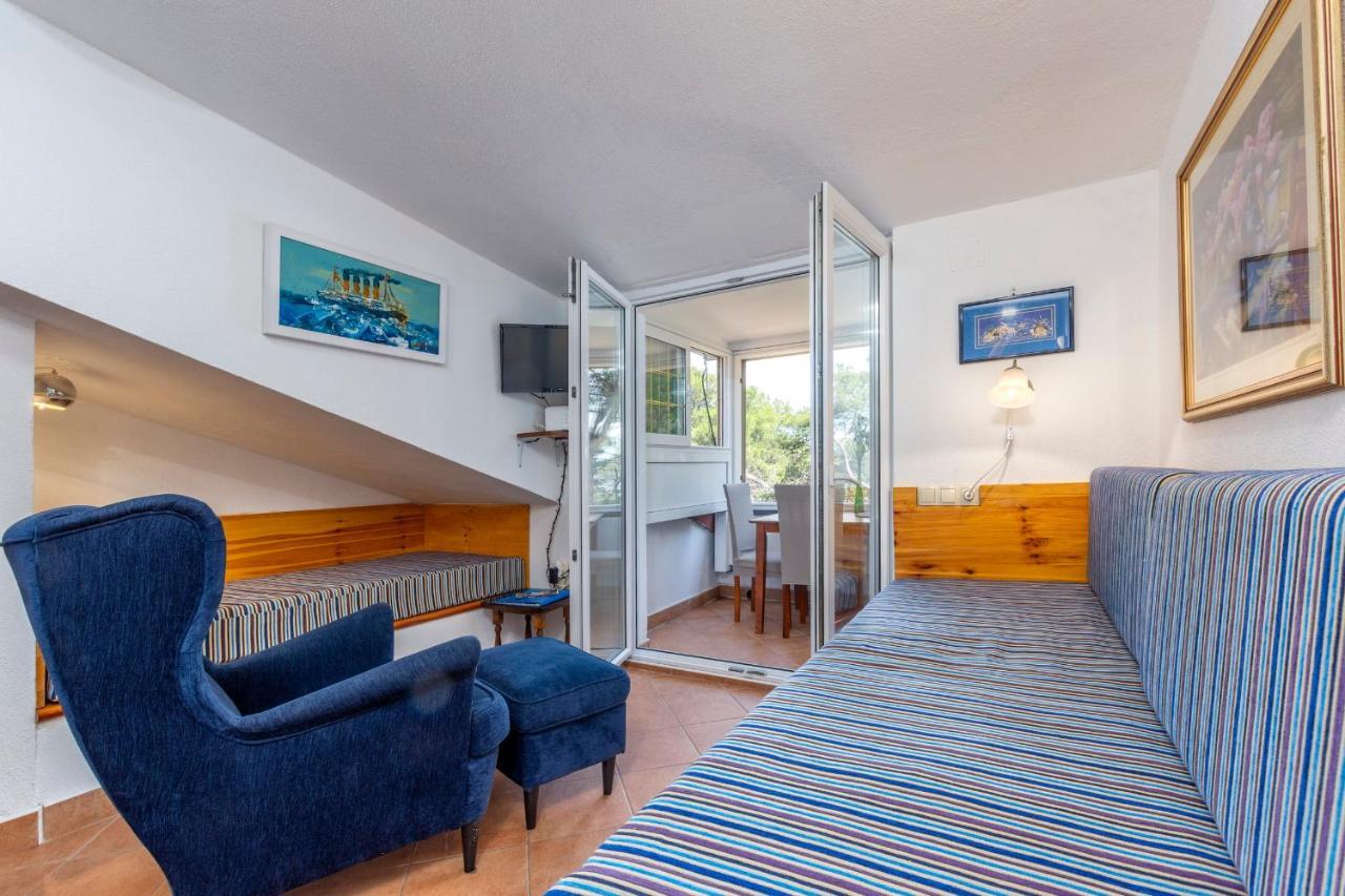 Janus Apartments 耶尔萨 外观 照片