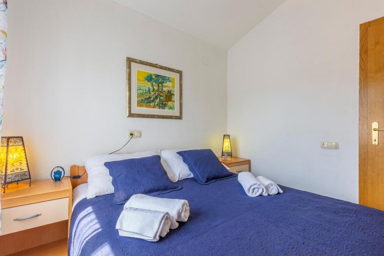 Janus Apartments 耶尔萨 外观 照片